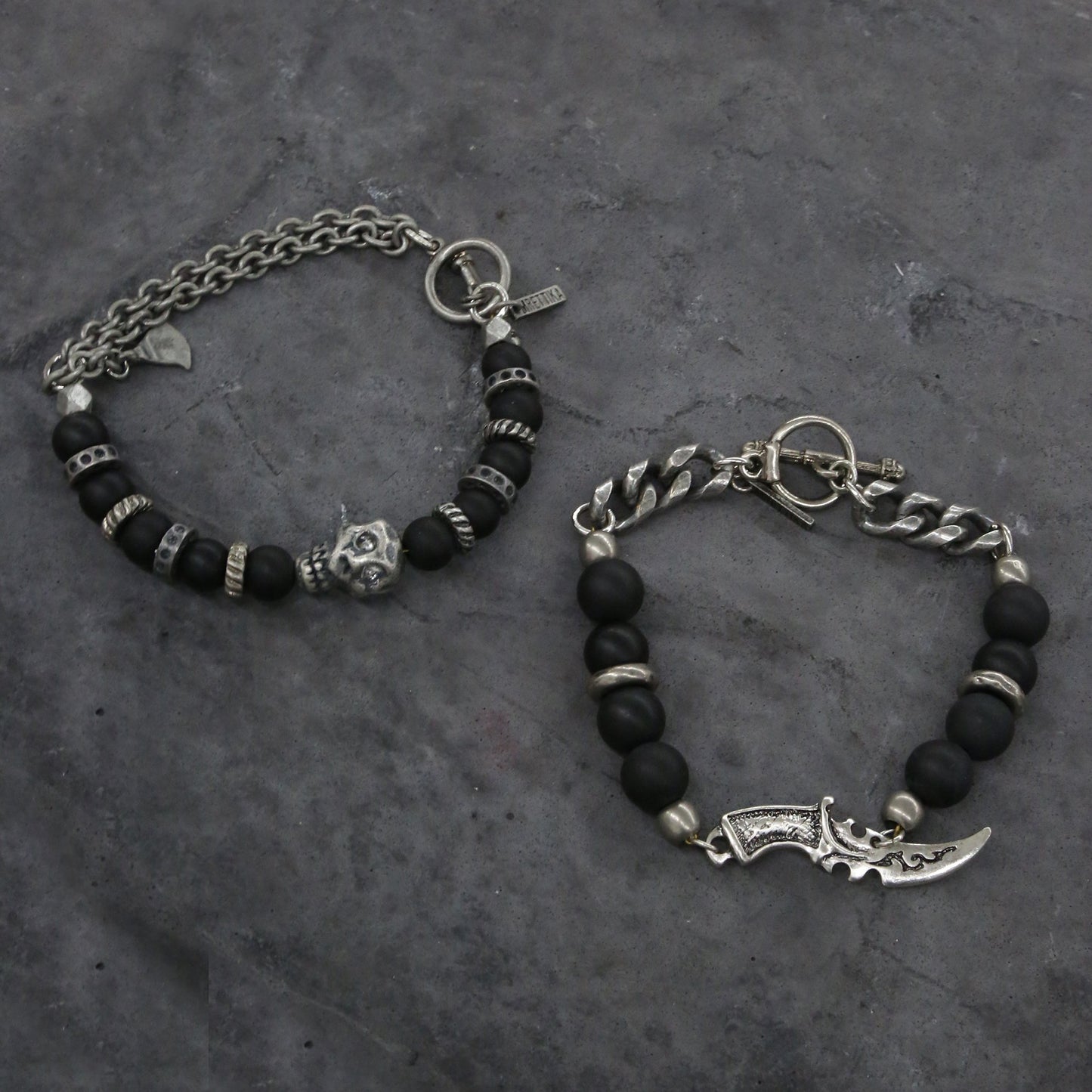 Skull and Dagger Onyx Beaded Bracelet Set in Silver Ox