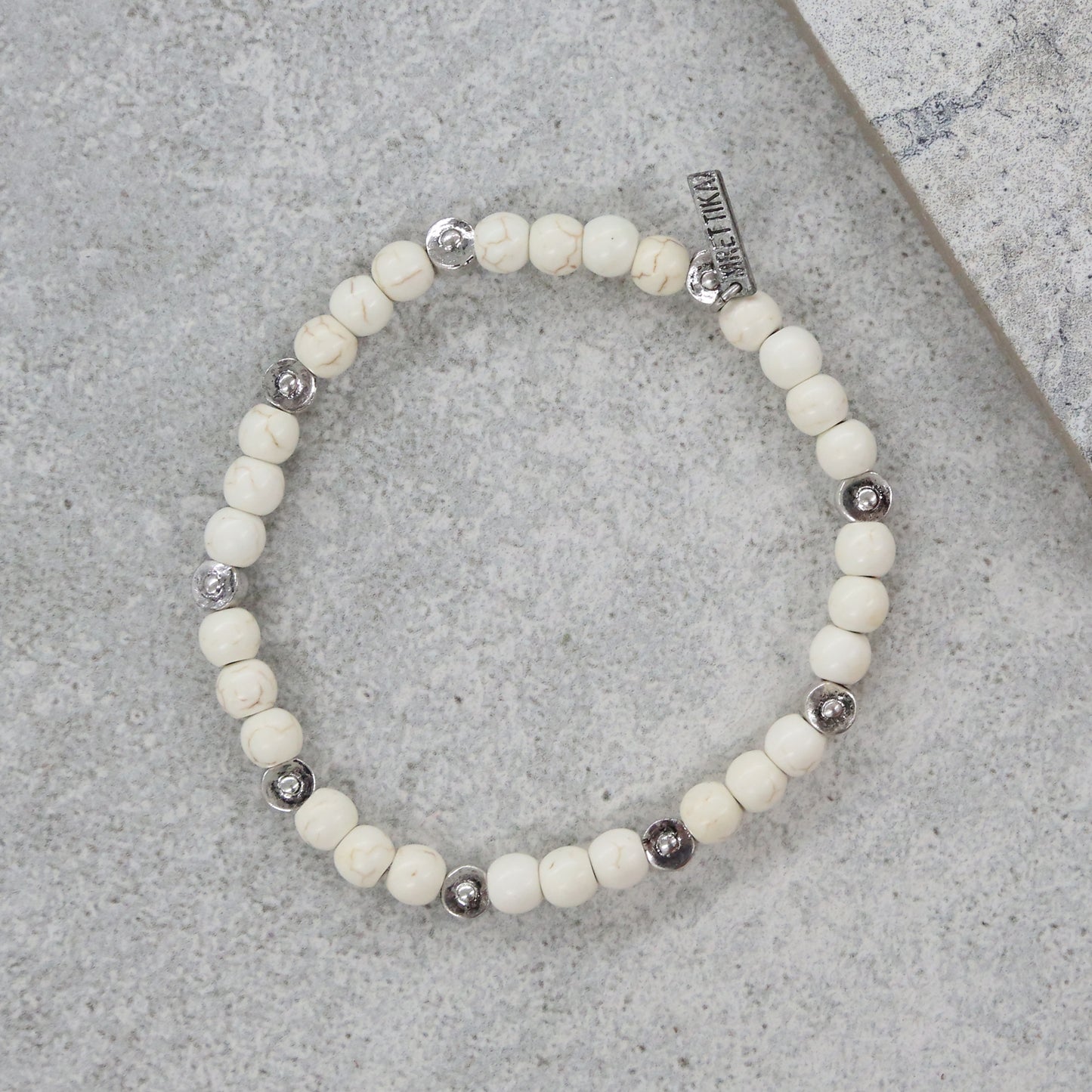 Weekend Warrior Bracelet in White and Silver Ox